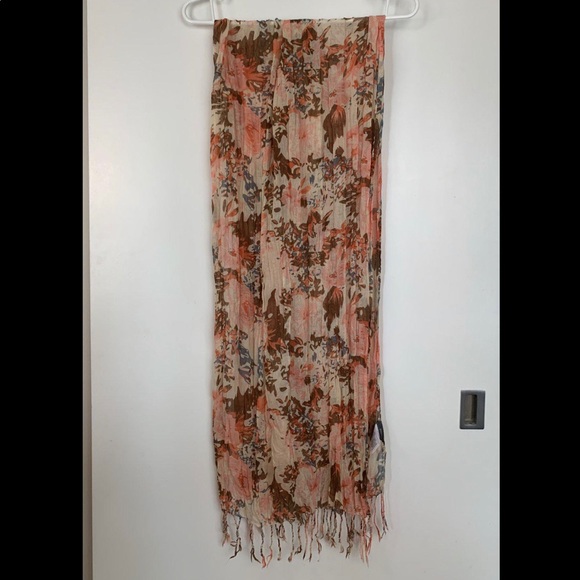 Smart Set Floral Scarf - Picture 2 of 3
